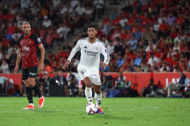 蓝狮平台官方：数据下滑！贝林厄姆上赛季前9场比赛8球3助，本赛季前9场0球2助